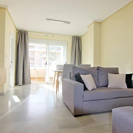 Apartamento Marina Raset, 1-a Linea Apartamento *